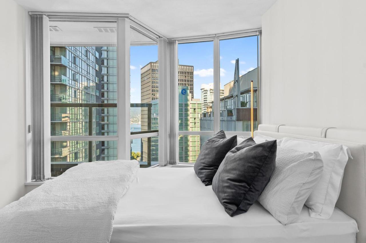 Downtown Luxury 1Br Coal Harbour Lejlighed Vancouver Eksteriør billede